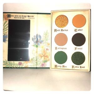 Storybook cosmetics- palette